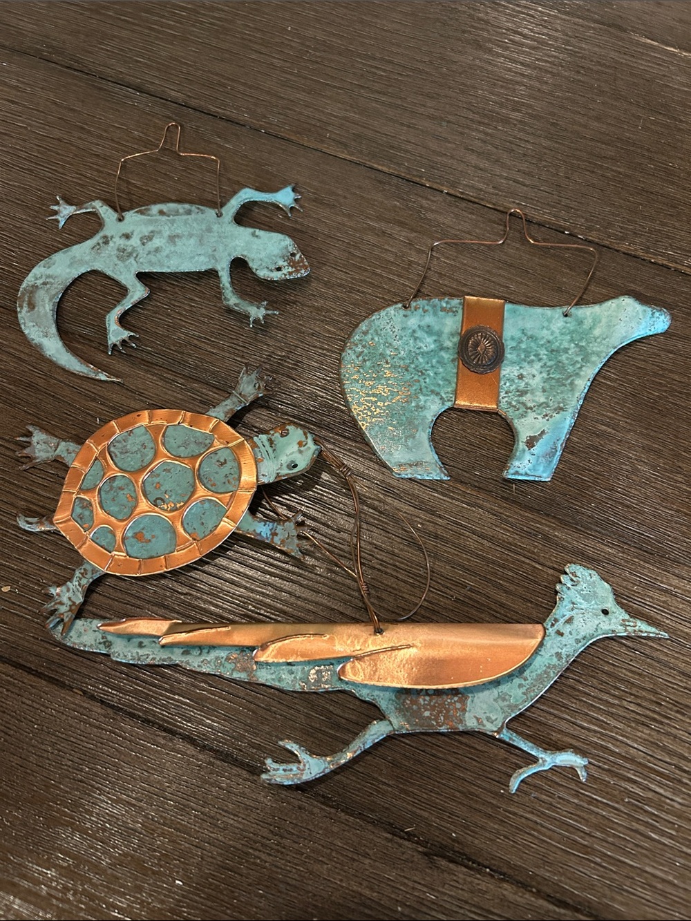 Dos Damas Design native copper Ornaments roadrunner gecko bear turtle GUC
